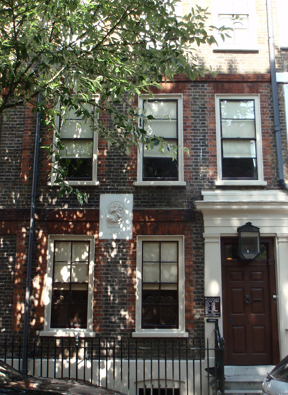 Read more about the article A Top London Literary Site: Thomas Carlyle’s Home in Chelsea